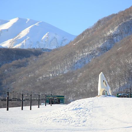Hakuba Tsugaike Sunrise Tanne Hotel Otari Buitenkant foto