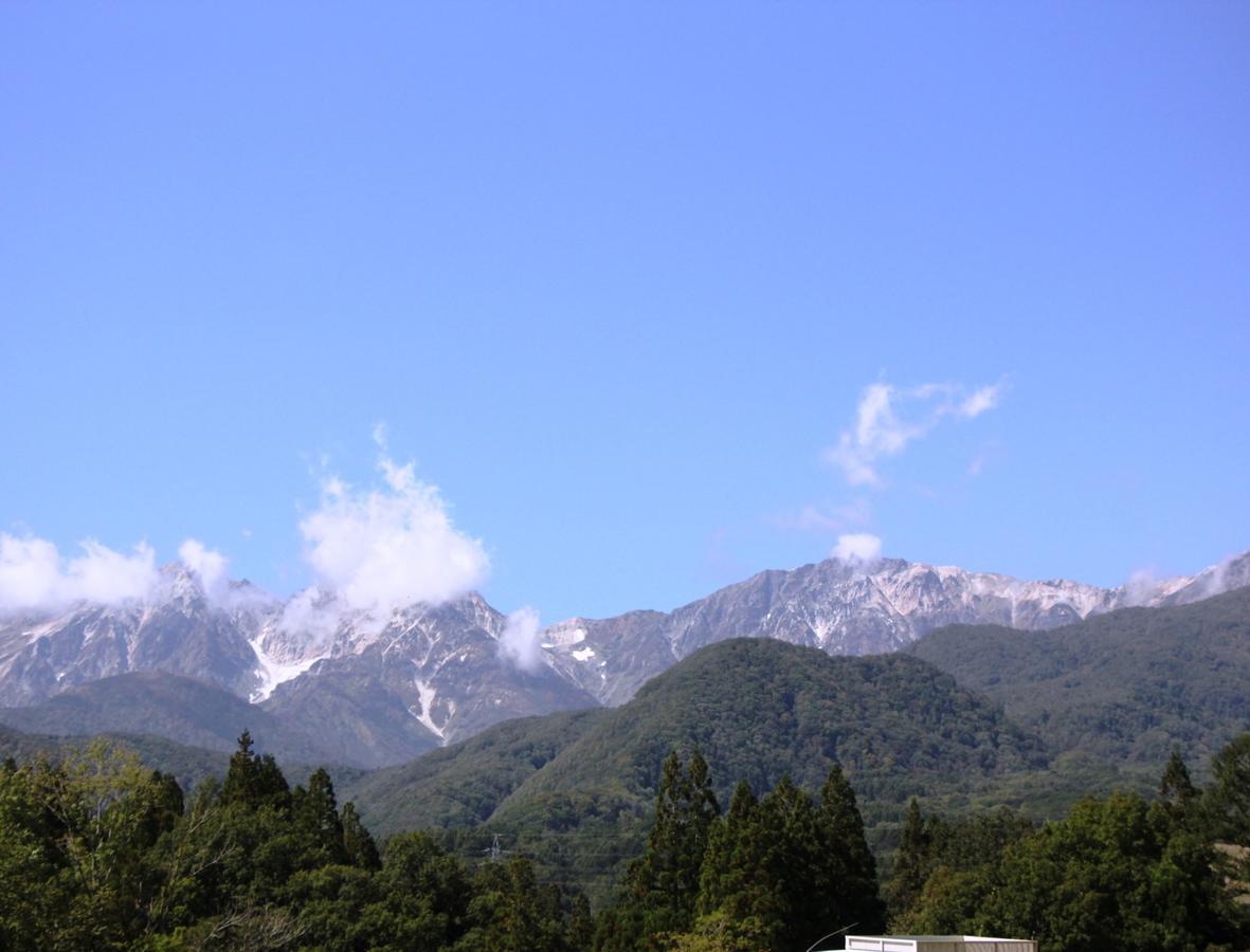 Hakuba Tsugaike Sunrise Tanne Hotel Otari Buitenkant foto